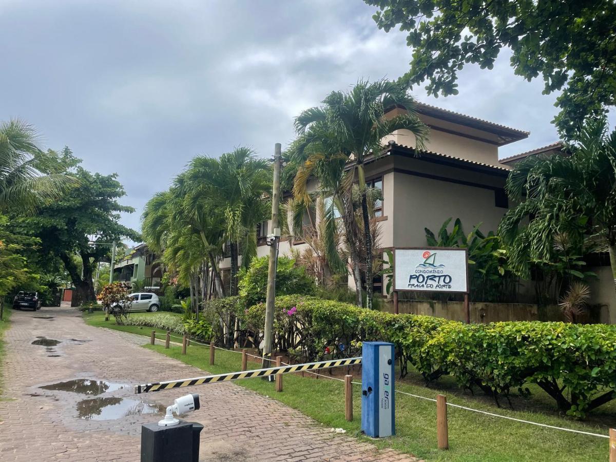 Apt Na Praia Do Forte Em Condominio Frente Mar! Exterior photo
